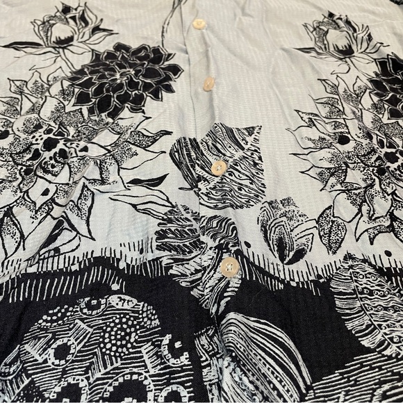 The Havanera Co Button Up Shirt (M) - Picture 6 of 11